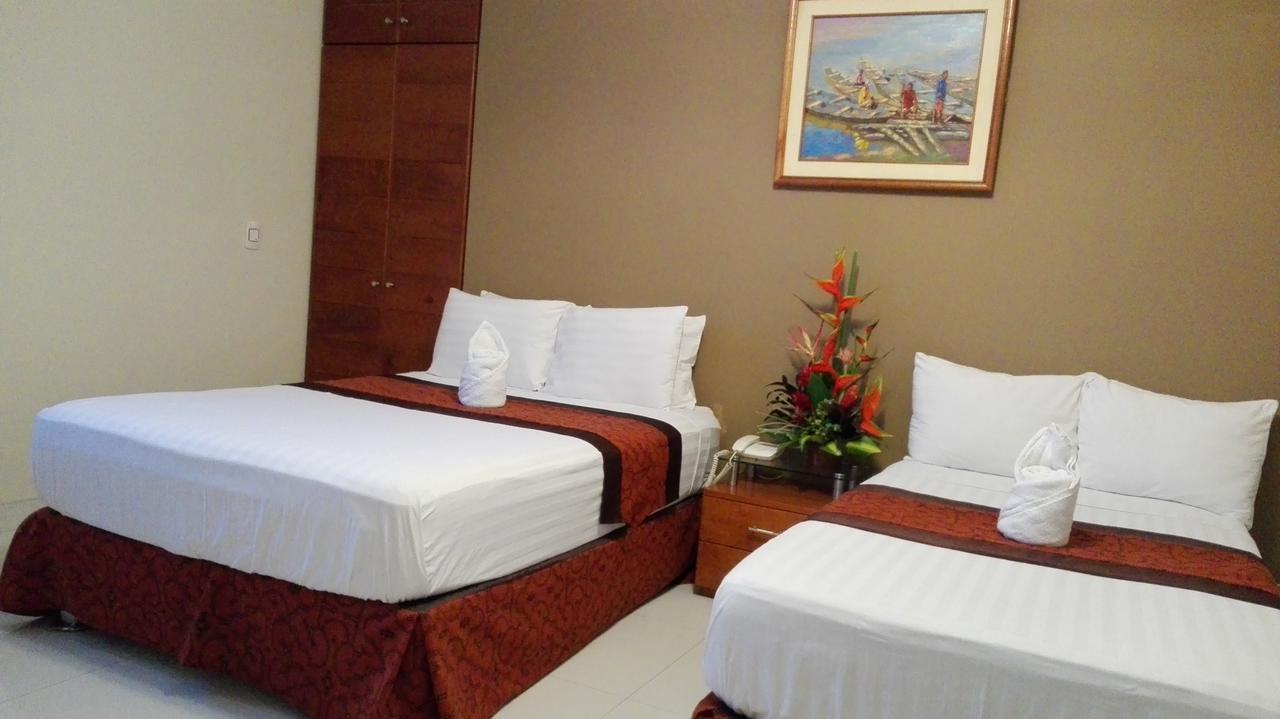 Bora Hotel Iquitos Kültér fotó